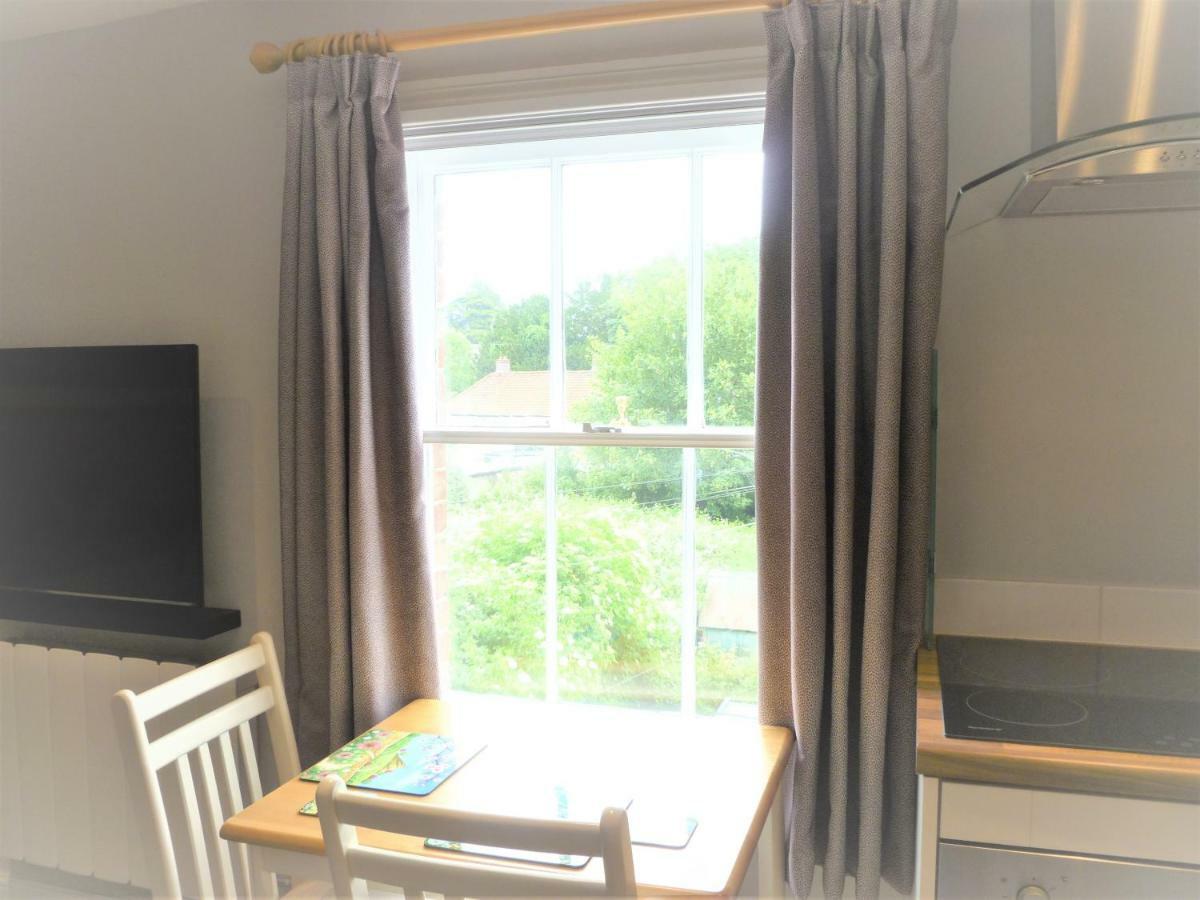 Appartamento Chalice Loft Glastonbury Esterno foto